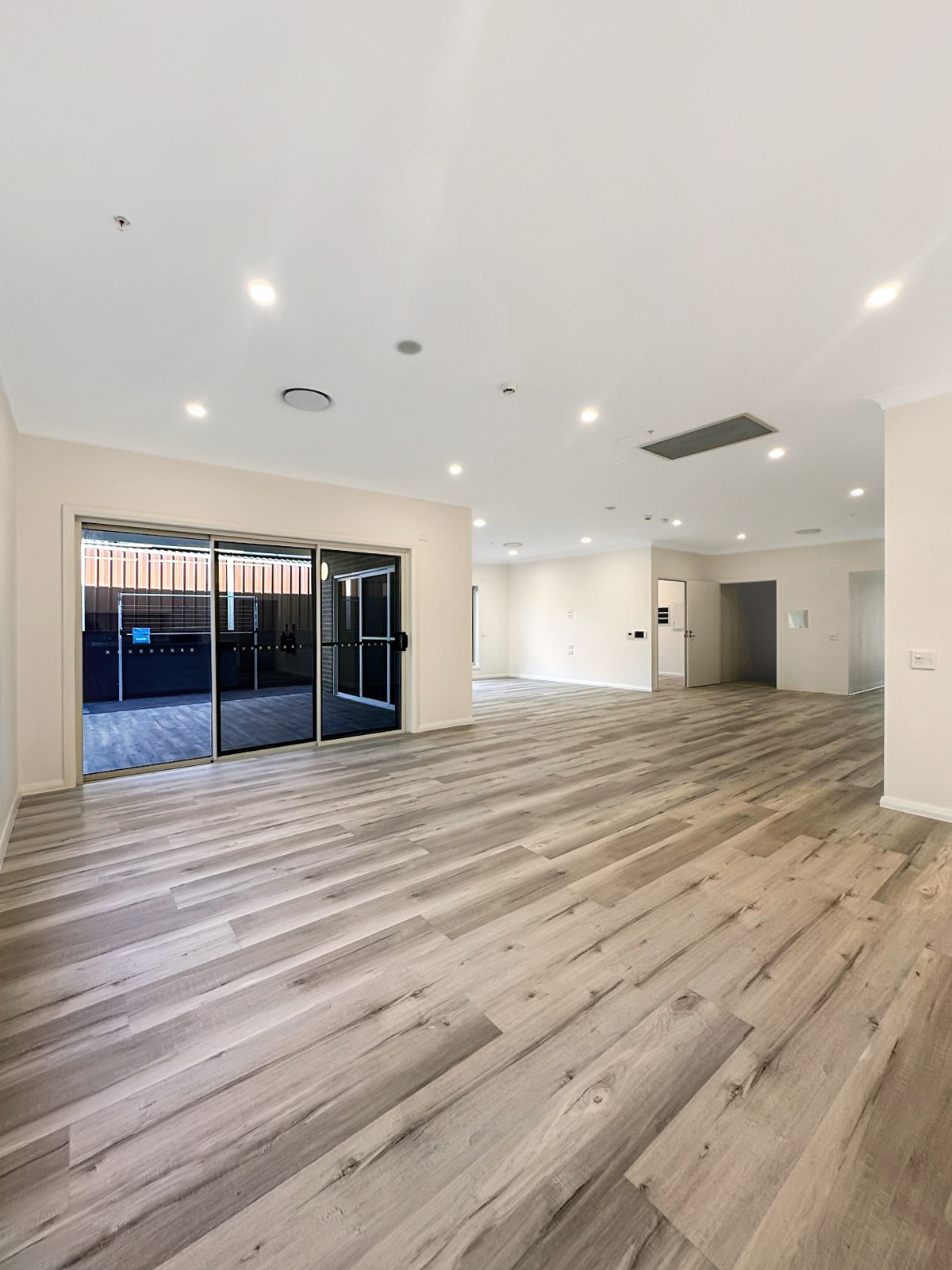 Hamlet Crescent, Rosemeadow NSW 2560 SDA Property photo 6